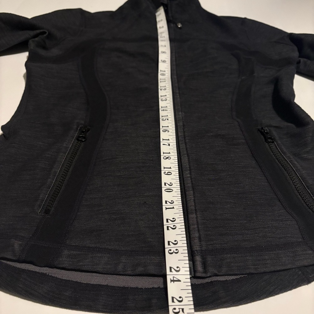 lululemon define athletica Dark Gray/black Jacket, size 10 - Picture 7 of 8